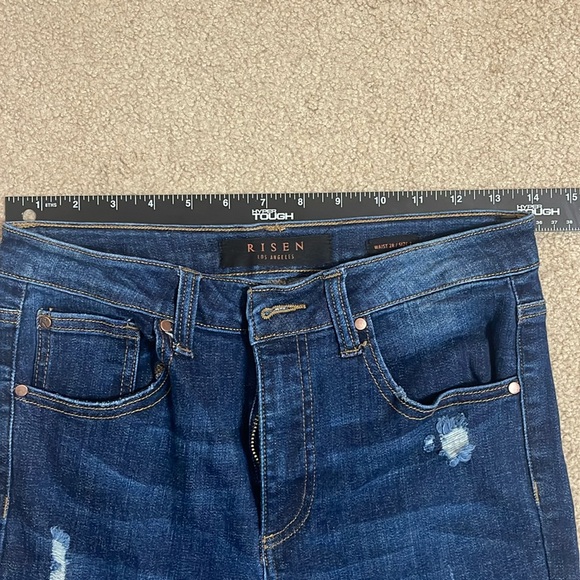 Risen skinny denim sz 7 dark wash minimal distressing - Picture 2 of 7